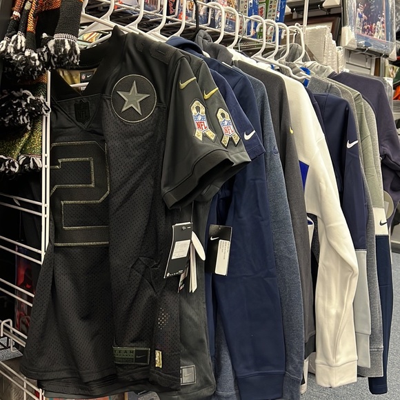 NFL Cowboys Beanie NWT - Picture 5 of 6